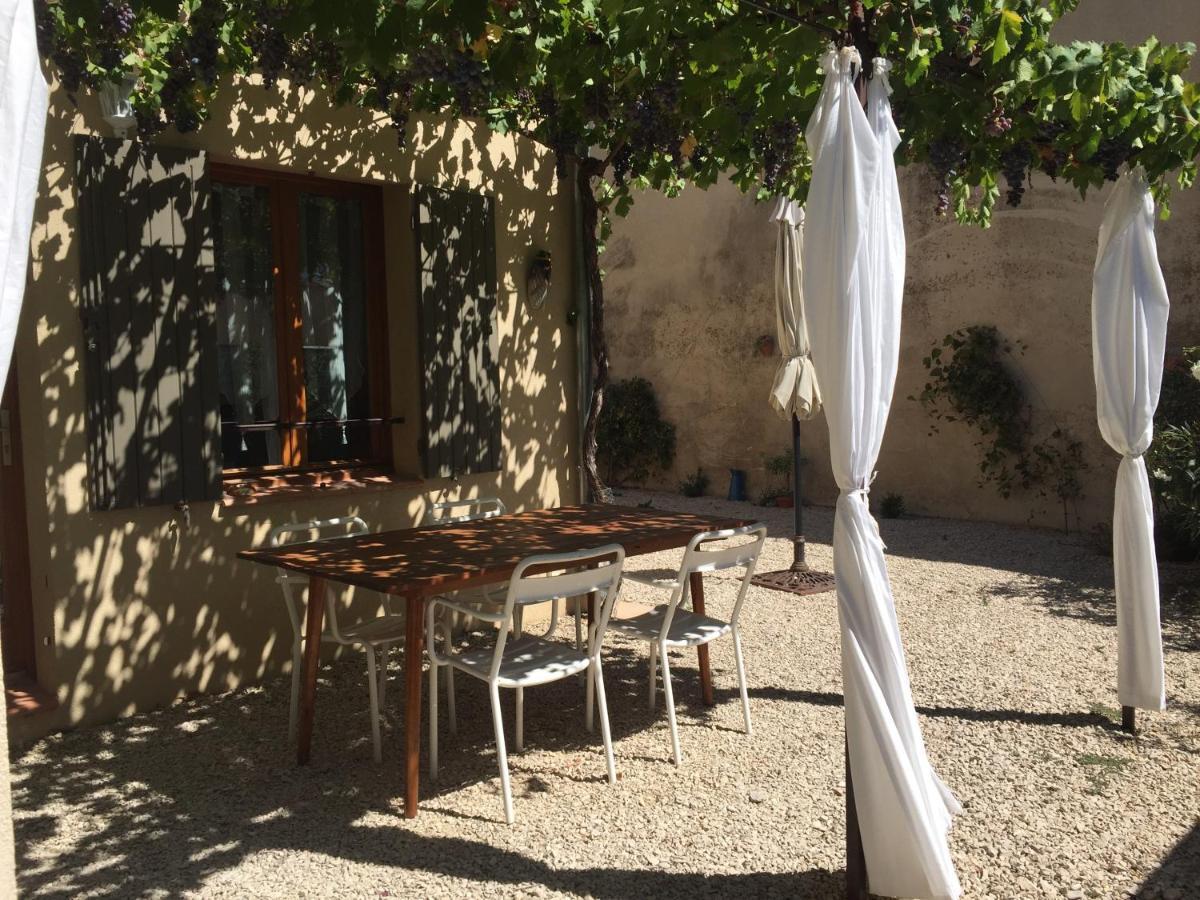 Maison De Vacances Jocelyne Lauris Esterno foto