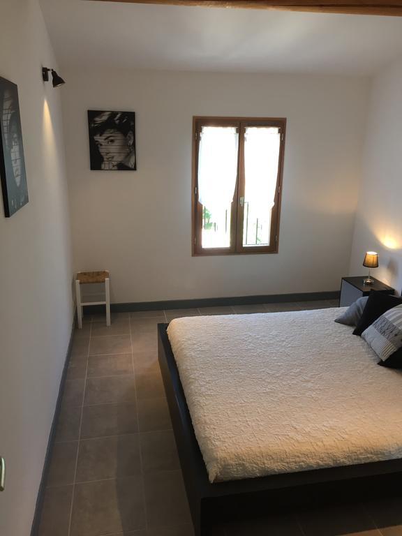 Maison De Vacances Jocelyne Lauris Esterno foto